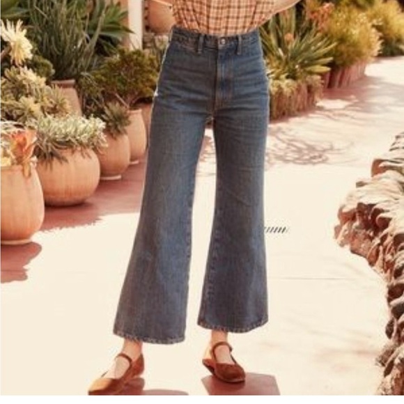 Doen Denim - High-Waisted Blue Flare Jeans